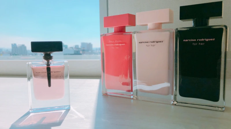 「把麝香與依蘭依蘭的香氣浪漫沾點在身上」narciso rodriguez慶祝15週年，推出第一款for her限量「香精油」