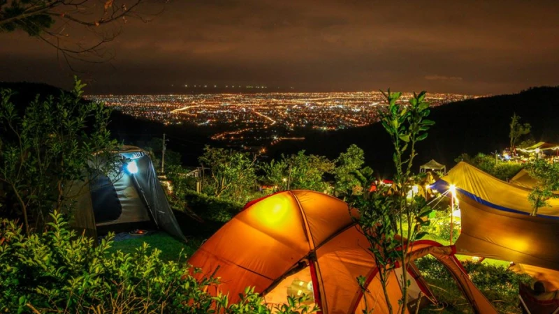 說走就走，露營享受百萬夜景！這麼棒的體驗在宜蘭，礁溪「鷗漫景觀農場」秋高氣爽來訪正是時候！