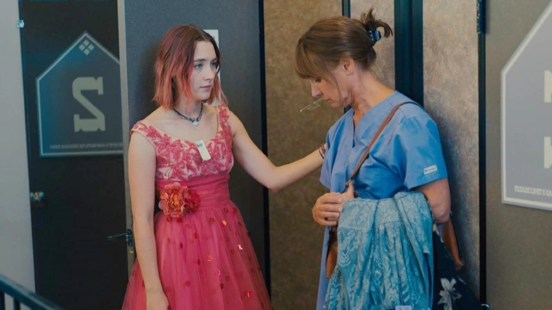 「我覺得很抱歉，不能給妳一個擁抱」，離世媽媽留給女兒的人生指南，亞馬遜評價滿分：想收藏，卻希望永遠用不上