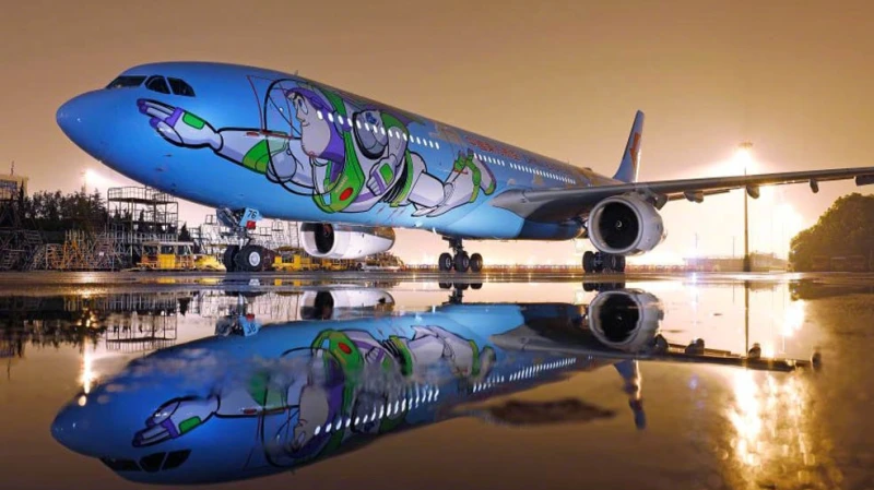 「玩具總動員彩繪機」來台灣了！巴斯光年、胡迪帶你飛向宇宙，天花板還藏驚喜角色