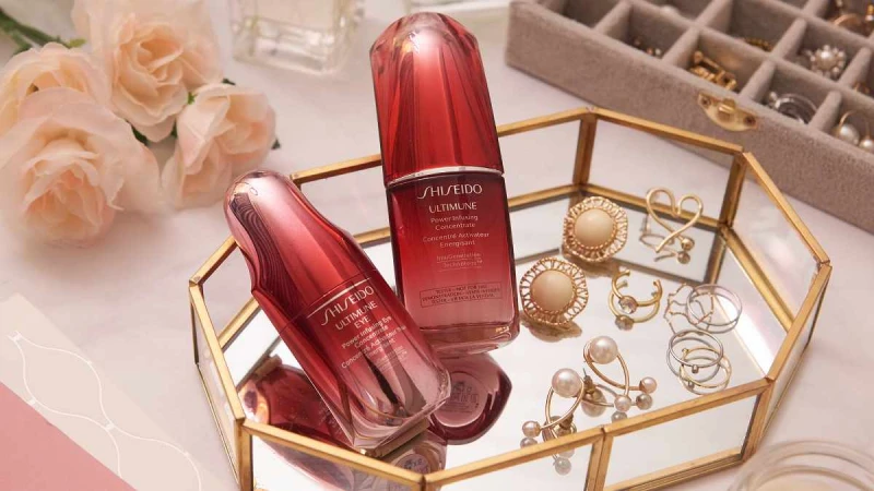 一滴即刻啟動能量開關的「能量小紅瓶」！鎖住青春找回眼周賦活力1+1紅色雙能量，絕不允許有人還不知道！