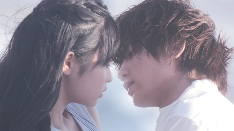 《在時間停止的世界相遇》2019年必哭奇幻愛情新片!美男板垣瑞生揪心告白:「我也想在傷停補時之外的時間見到妳。」