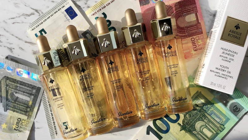 爽度破表的周年慶法則！不用拜財神，本篇先賜妳〜買了還招財的含金保養&amp;彩妝滔金文！