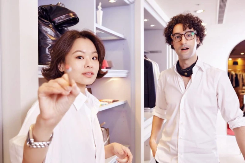 完美始於細節，彭于藍&amp; Akram Aghbal 一手挽住的時尚，堅持裝著滿滿生活情懷往前邁進！