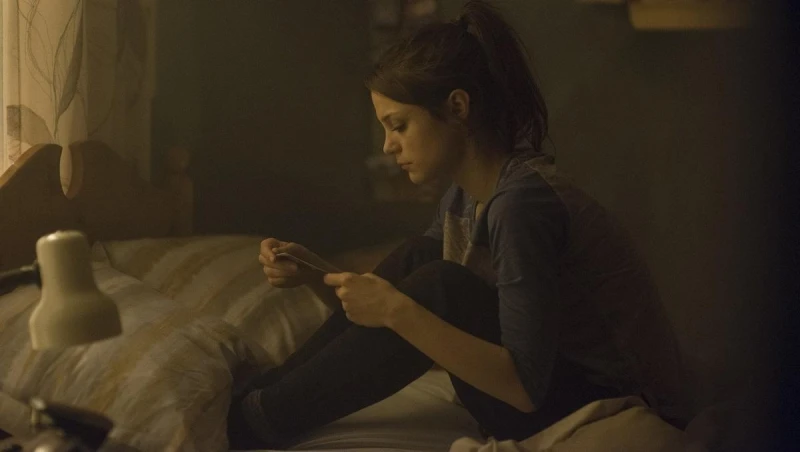 【鍾文音專欄】妳不需要「寂寞候補者」，失去時，就該學習放手。