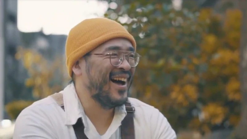 【一件襯衫】老師薪水17K，他教書8年，換不到高薪，只有熱情。