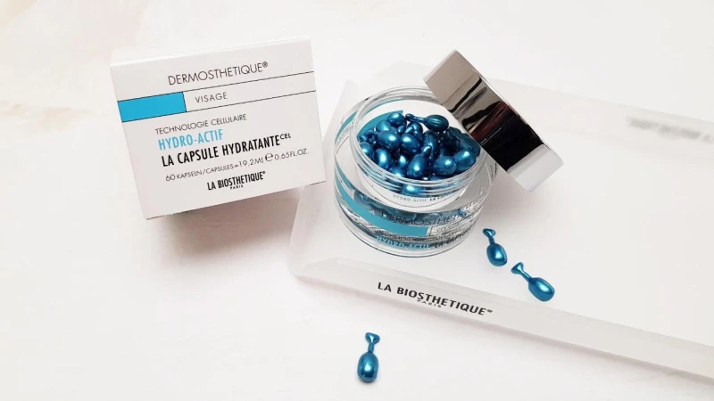 髮妝之鑰 新一代激活注水護膚精粹 賦活水凝時空膠囊，激活細胞 為每一層肌膚 注入源源海洋再生力量!!