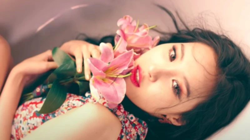 Handsome Lady|宣美:最好的綻放,是你願意愛上自己