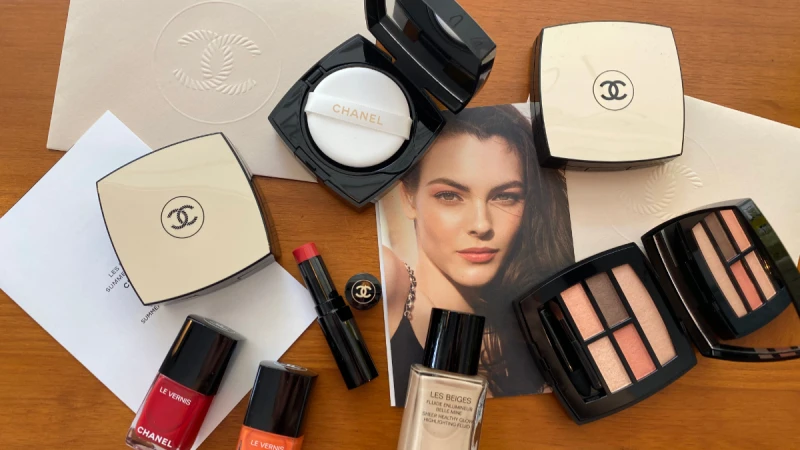 香奈兒LOGO變成航海繩索！2020時尚裸光夏季彩妝充滿濃濃地中海度假風