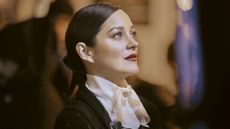 「愛別人前先會愛自己」瑪莉詠．柯蒂亞給女孩的真心話，鼓勵大家放膽做夢，因為夢想終將成真！