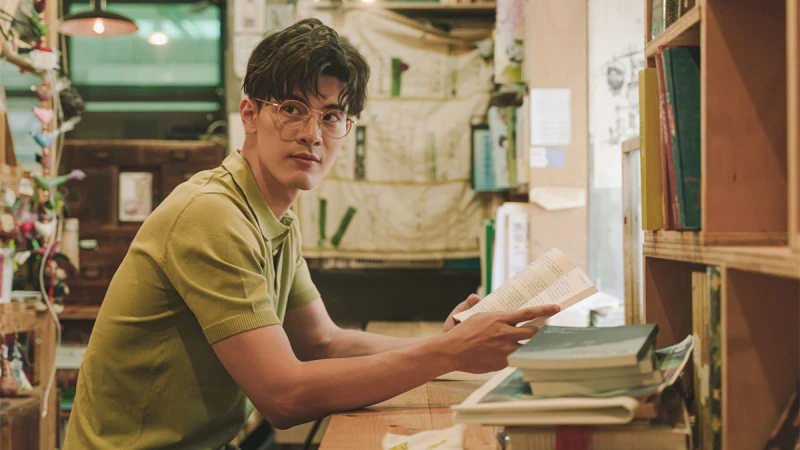 出演《圈套》黑道少主的吳承洋，以《Forever.Young》攝影寫真集展露多變可塑樣貌，絕對是值得重點關注的有型男神代表啊！