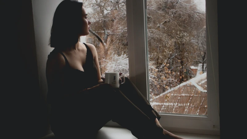 疫情時代半數人有情緒困擾！避免憂鬱症上身～心理師公開10大居家防疫Do&amp;Don&#039;t建議