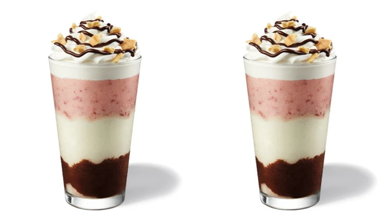 星巴克推出新口味「那不勒斯星冰樂」！打造甜點系飲品絕美漸層，同步開賣「芋泥波士頓派」等3款芋泥商品