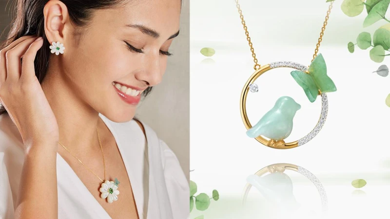 設計師林曉同以情感珠寶打造「幸福花園」，將青鳥、綠蝶與盛開雛菊化作幸福祝願，凝存身際隨玉而安！