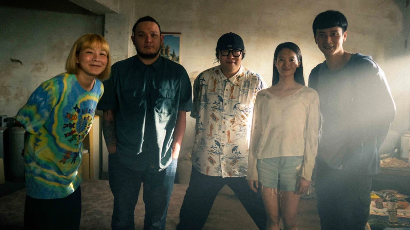 怕胖團「顯性悲觀」第五張專輯《V》深意比喻 Rivive 一切都有復甦可能!〈鴦〉MV劉冠廷自導自演綁架韓寧?