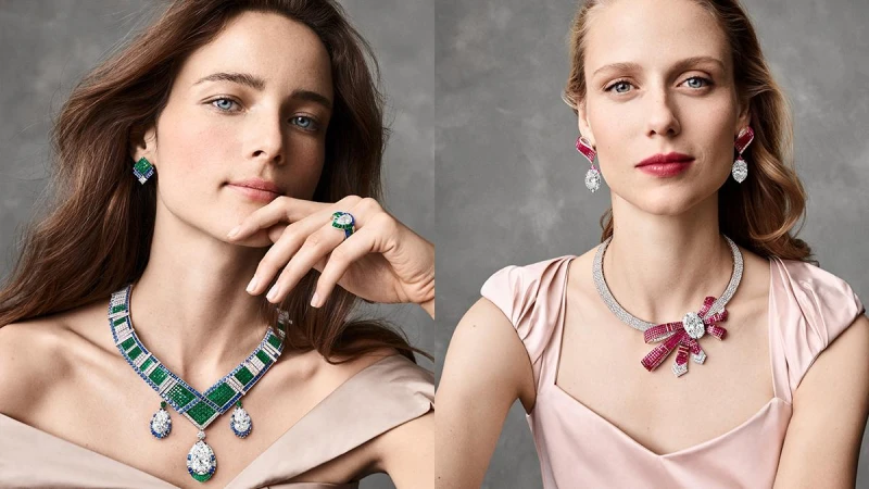 延續Van Cleef &amp; Arpels梵克雅寶百年尋夢的鑽石之旅，邂逅Legend of diamonds系列Mystery Set隱密式鑲嵌珠寶所帶來的不凡技藝美學與極致璀璨之姿！