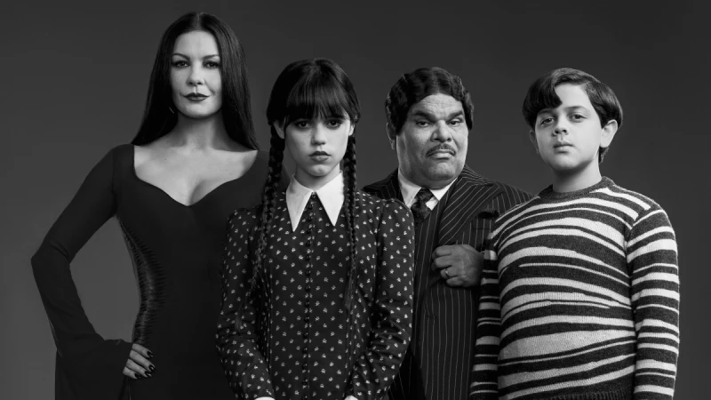 Netflix《阿達一族》全新外傳影集《星期三Wednesday》全家福劇照公開!再掀陰森古怪熱潮