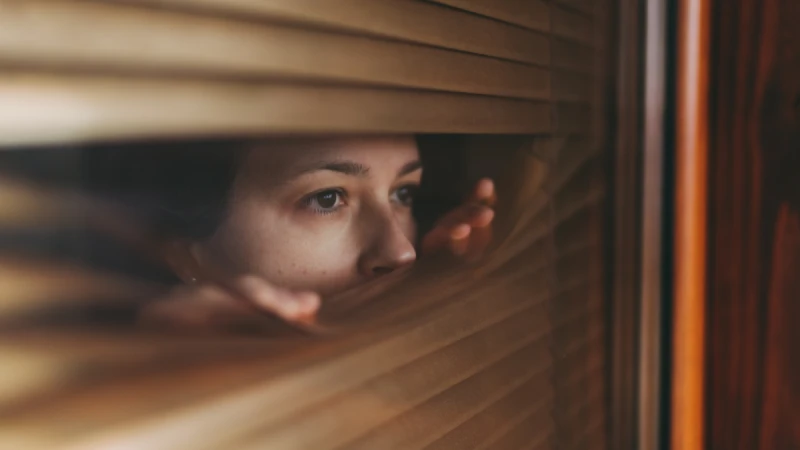 【周慕姿療心室】為什麼會出現暴力、檢討受害者的行動—這與我們「害怕脆弱」有關