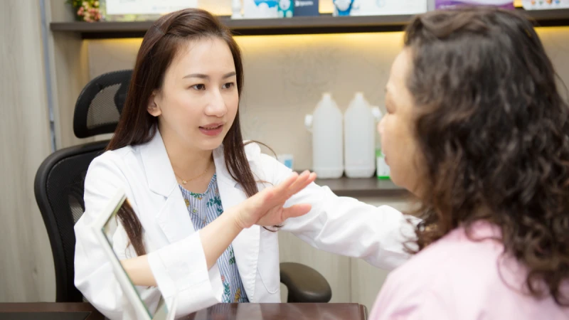 母親節送禮五大媽咪全攻略！寵愛母親送到心坎裡