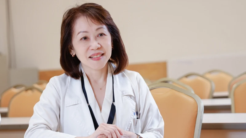 轉移性HER2乳癌的治療新曙光，鄭翠芬醫師用安定的力量接住每一個跌倒的花漾年華