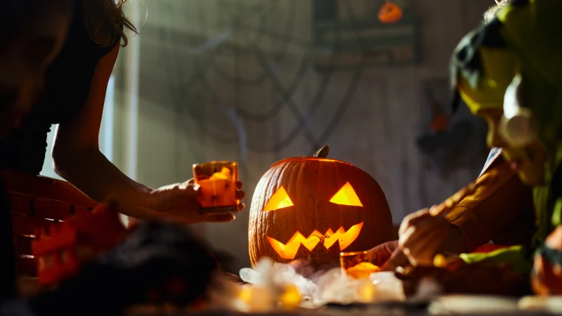 10/31萬聖節!3大禁忌要注意,千萬不要扮鬼又燒香唸經