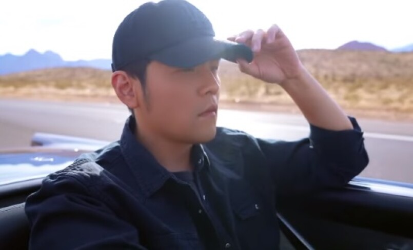 周杰倫IG曝光新歌前奏!哥說話算話:「有沒有一種回到黑色幽默的造型?」